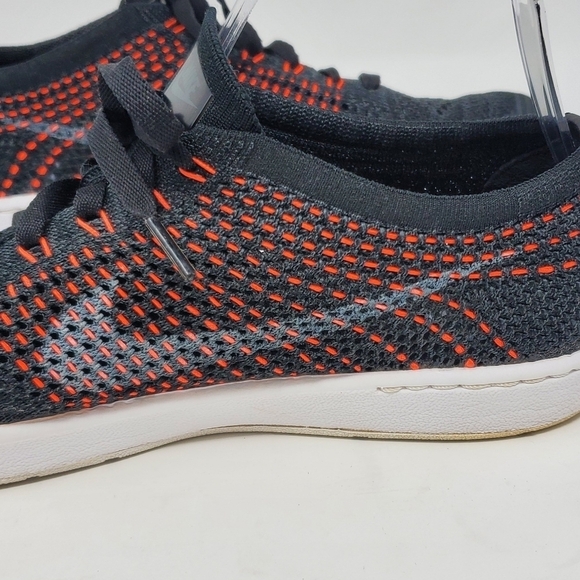 NIKE NIKECOURT TENNIS CLASSIC ULTRA FLYKNIT BLACK SNEAKERS SHOES WOMEN SIZE 10.5 - Picture 5 of 12